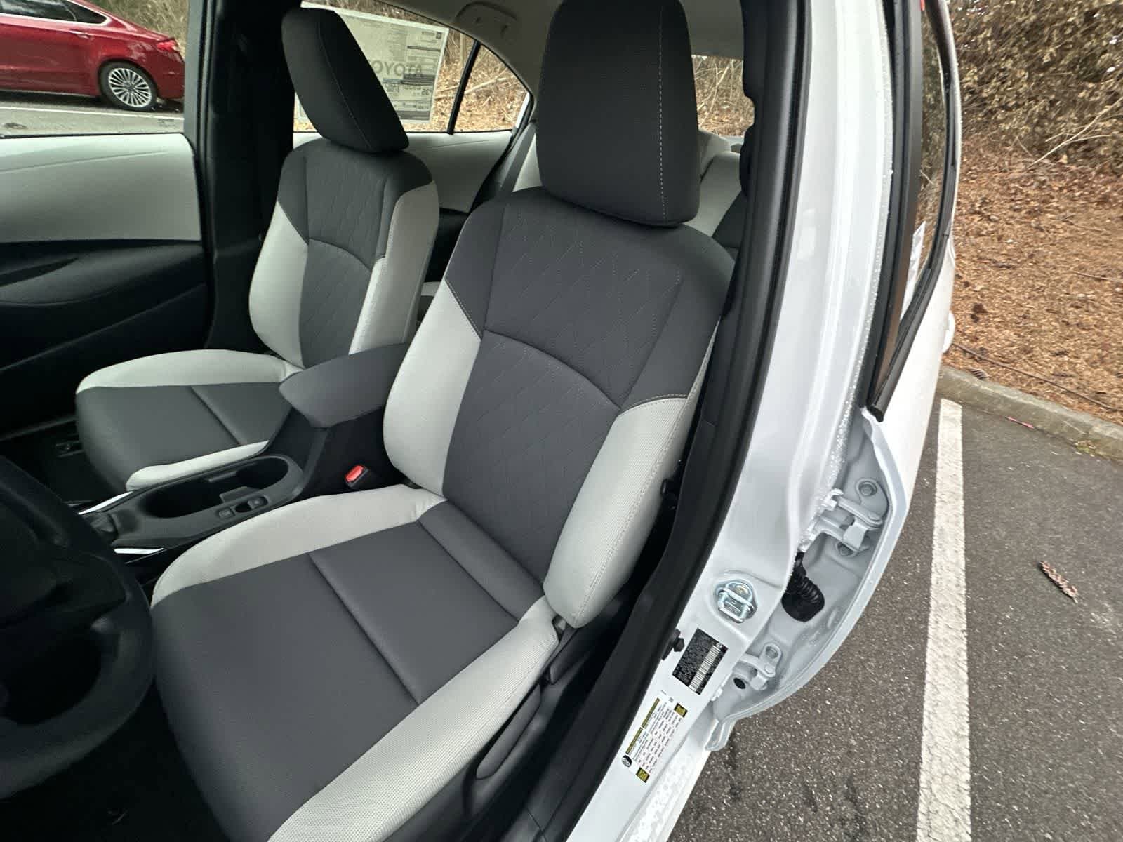 Thumbnail: 2026 Toyota Corolla - 28