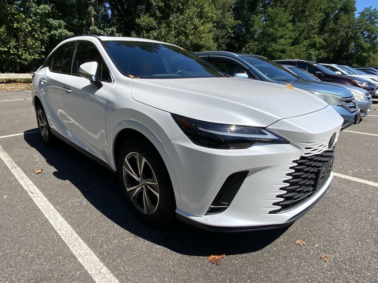 Thumbnail: 2023 Lexus RX - 3
