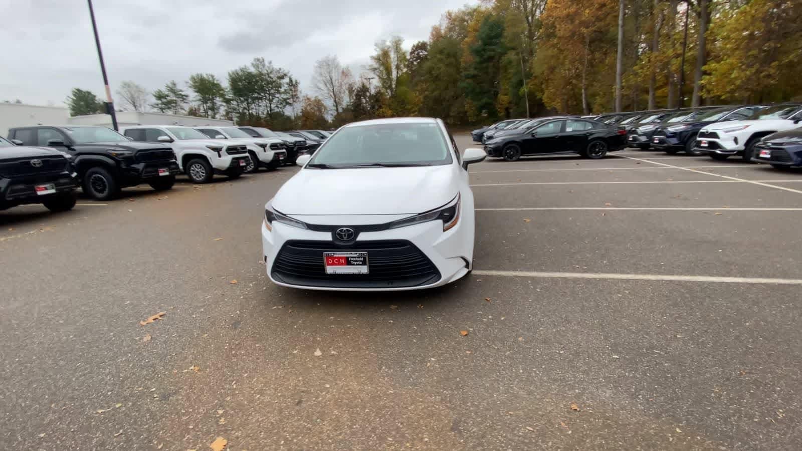 Thumbnail: 2024 Toyota Corolla - 10