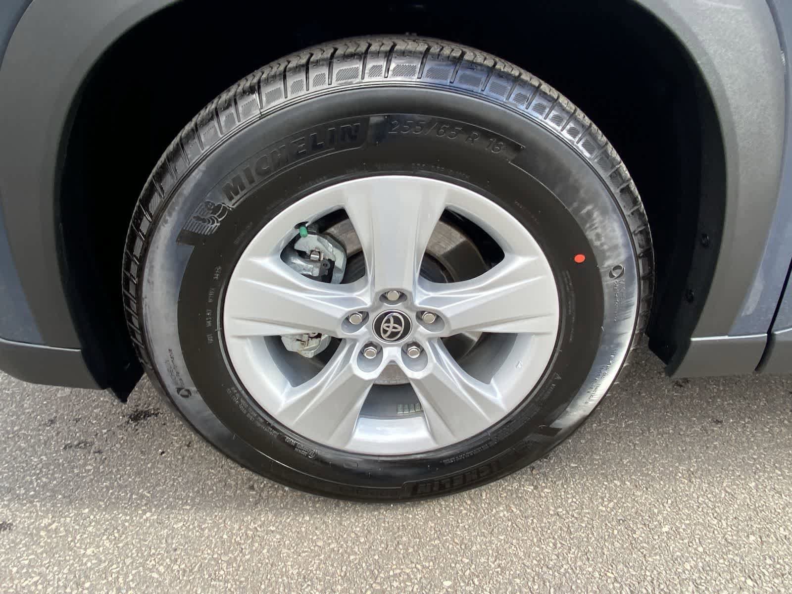 Thumbnail: 2026 Toyota Grand Highlander - 16