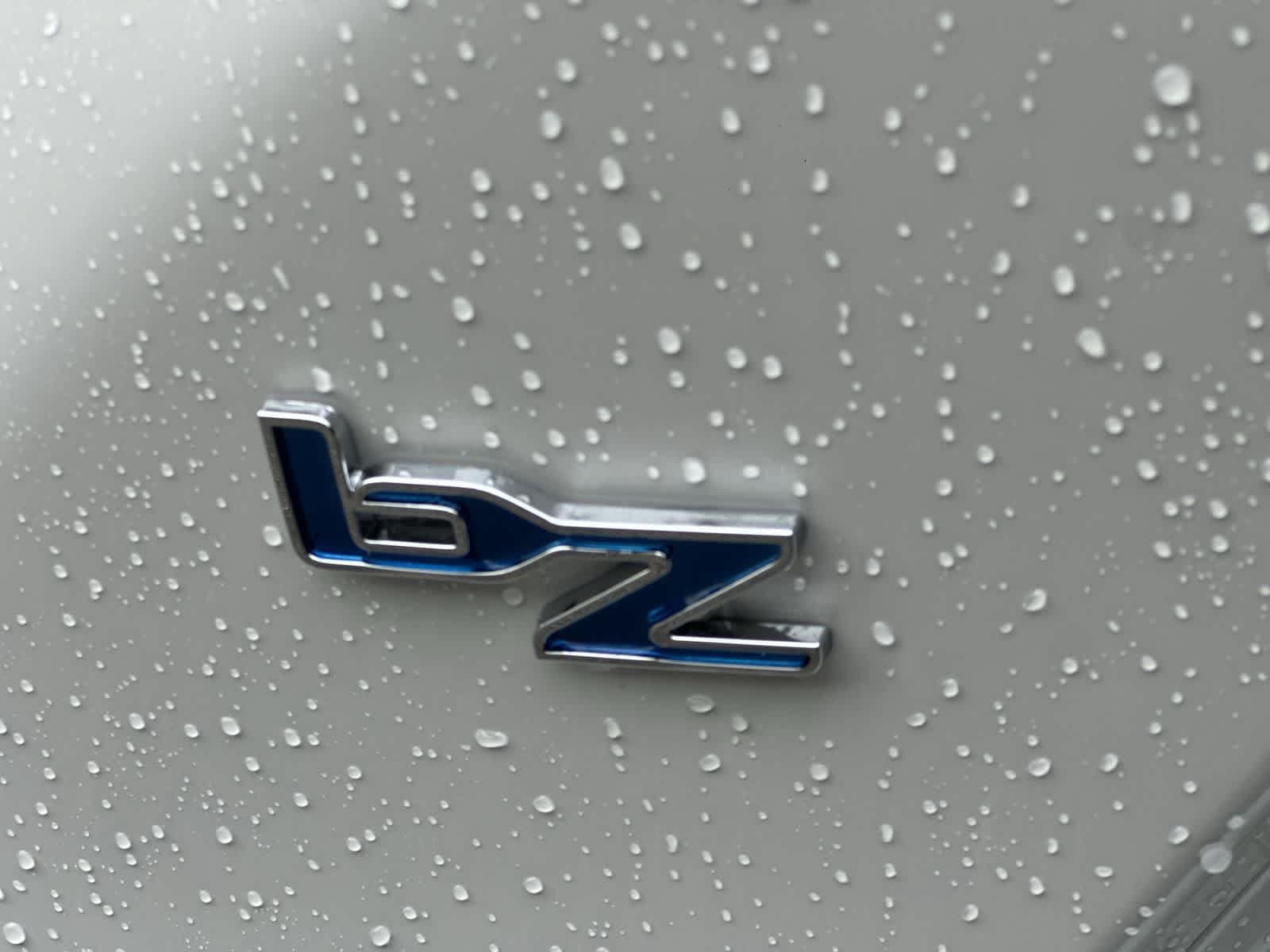 2026 Toyota bZ XLE - Photo 19