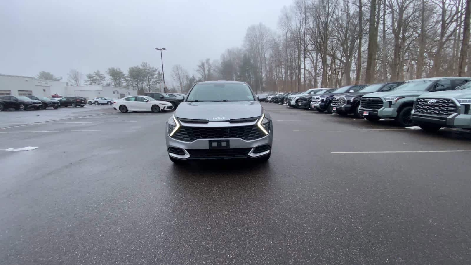 Thumbnail: 2023 Kia Sportage - 6