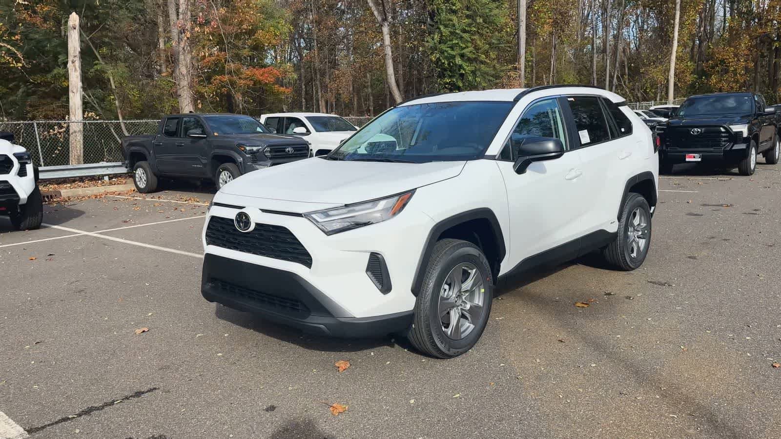 Thumbnail: 2025 Toyota RAV4 - 4