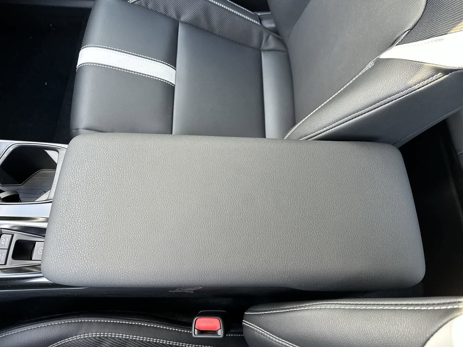 Thumbnail: 2026 Toyota Camry - 31