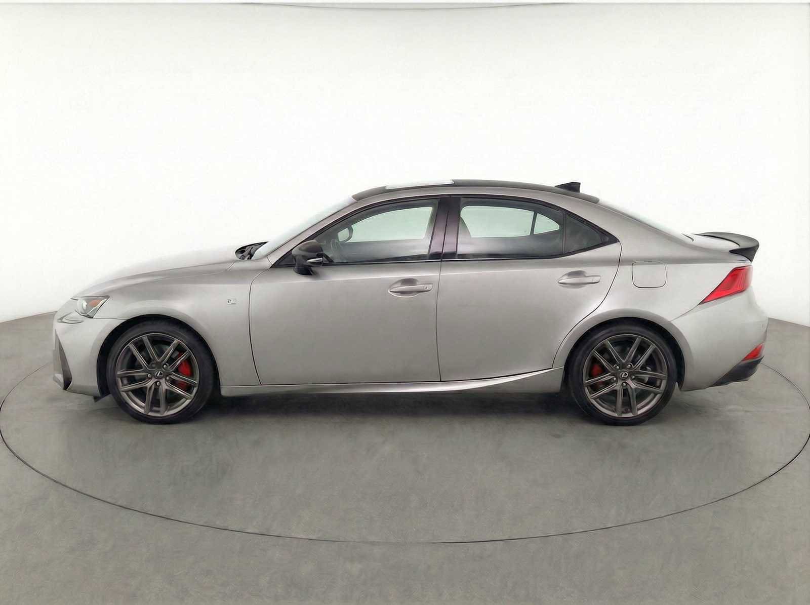 Thumbnail: 2016 Lexus IS - 8