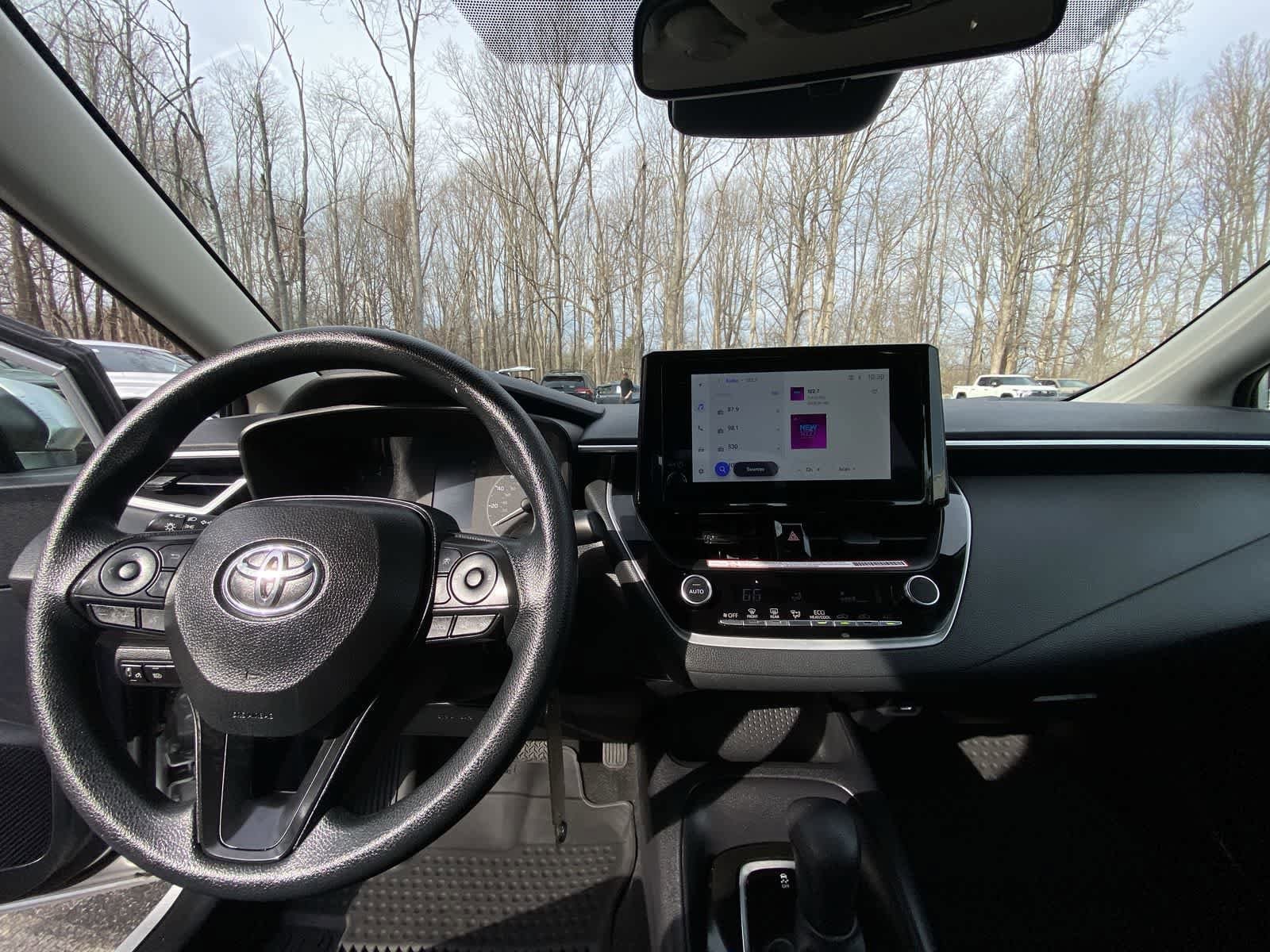 Thumbnail: 2025 Toyota Corolla - 19