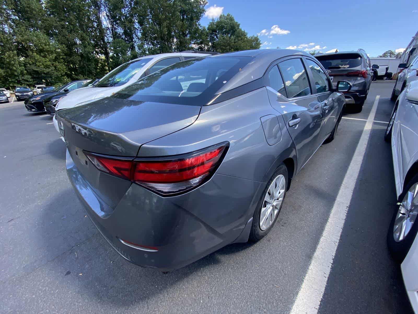 Thumbnail: 2021 Nissan Sentra - 6