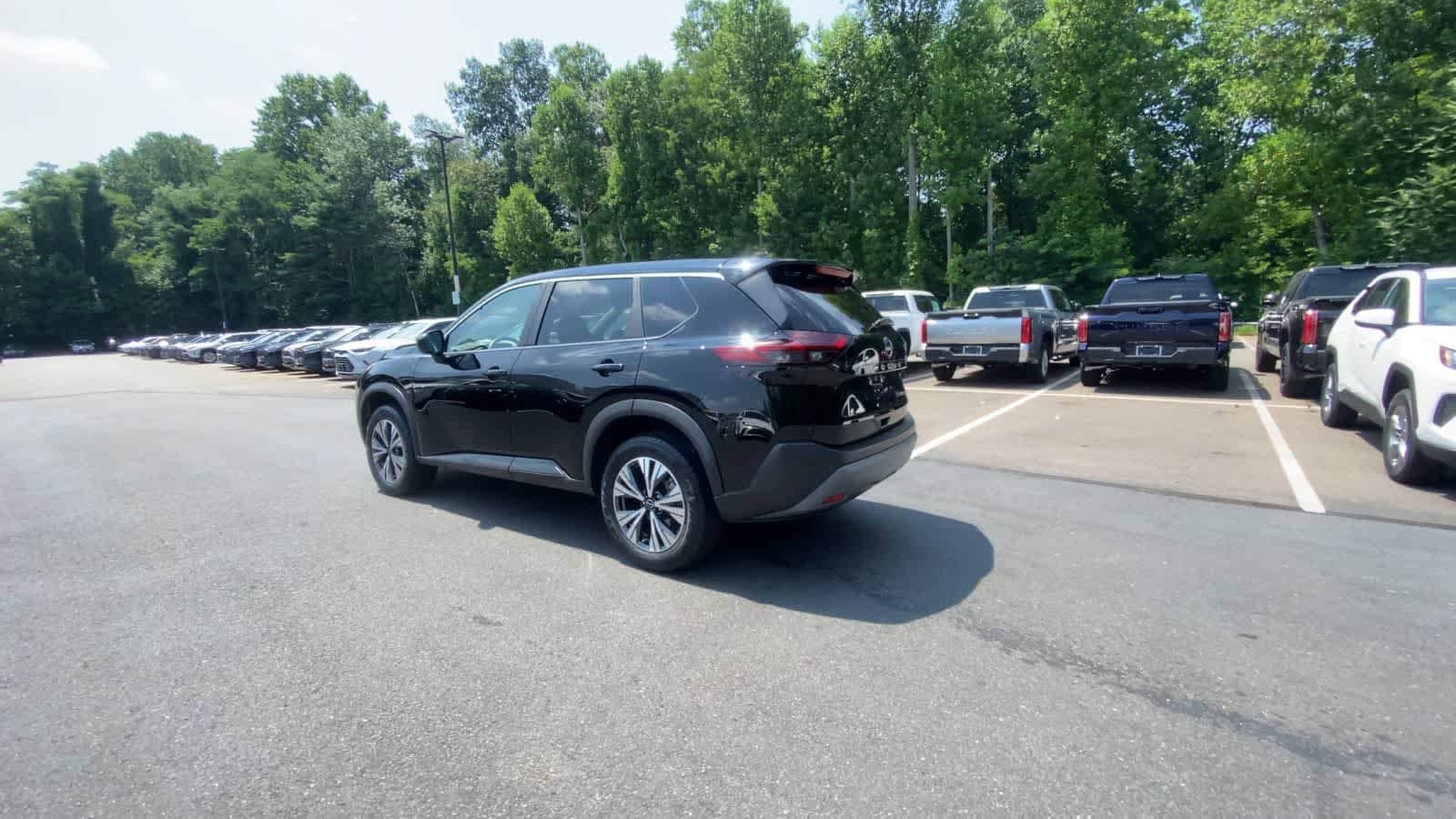 Thumbnail: 2023 Nissan Rogue - 6