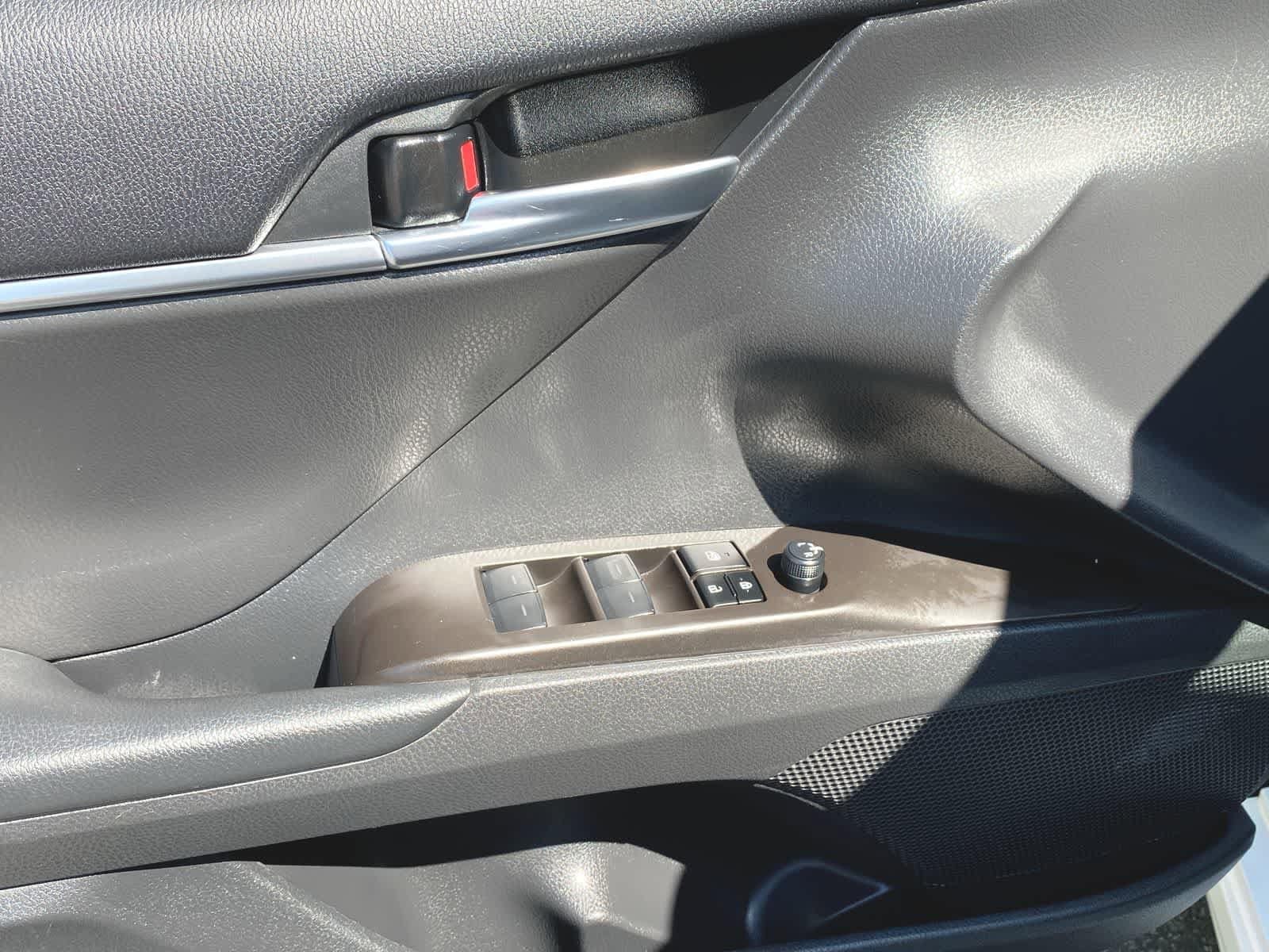Thumbnail: 2024 Toyota Camry - 15