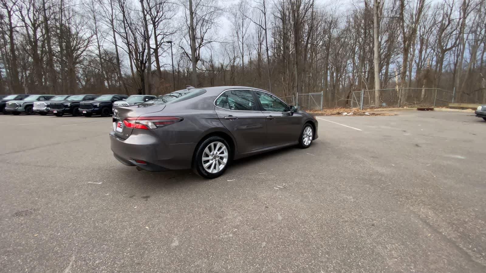 Thumbnail: 2023 Toyota Camry - 15