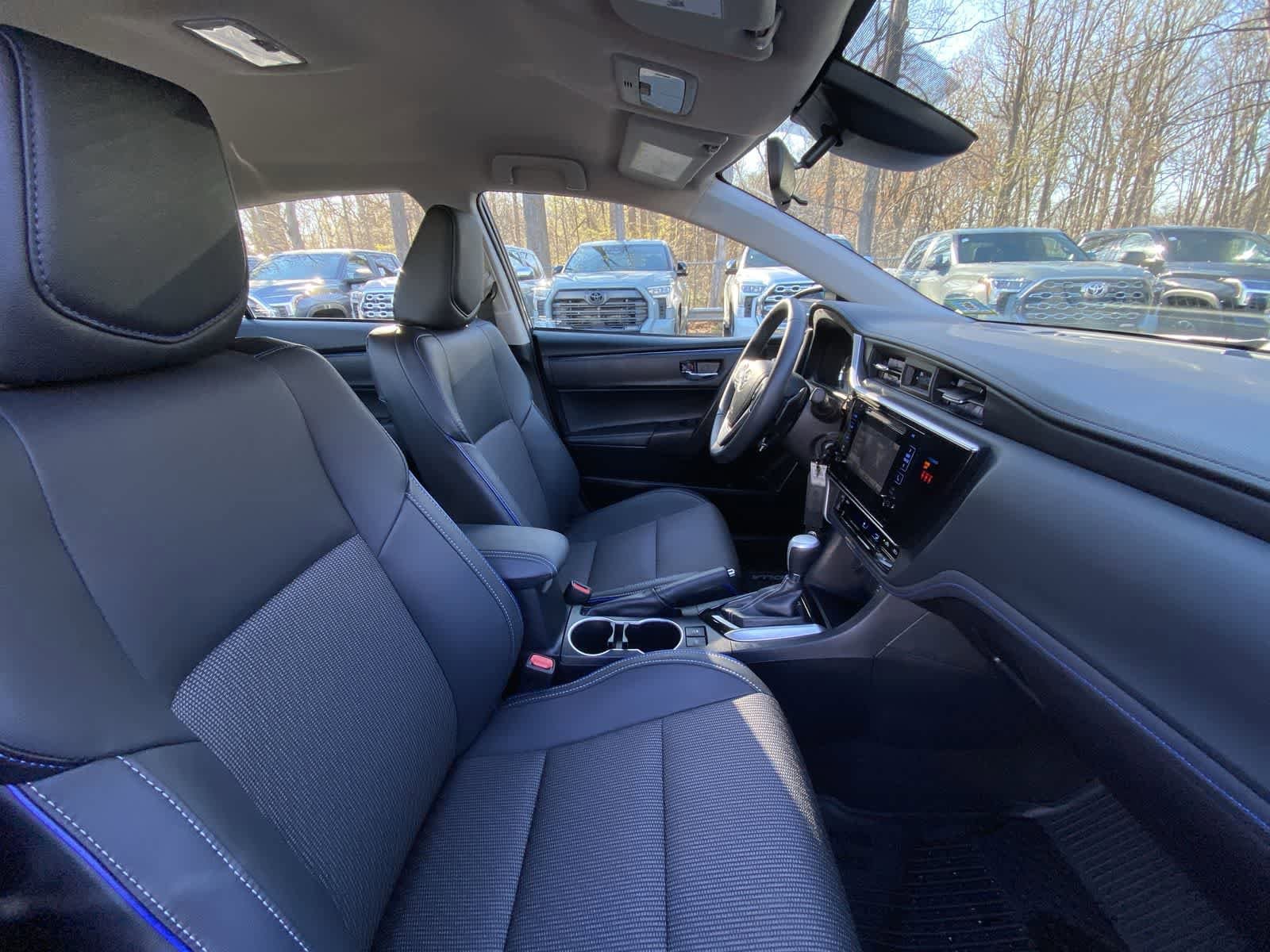 Thumbnail: 2018 Toyota Corolla - 23