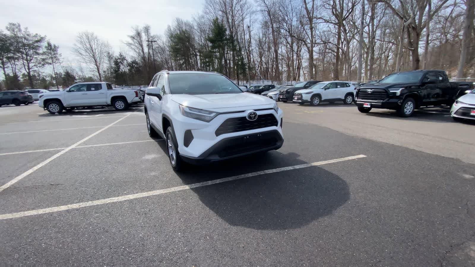 Thumbnail: 2025 Toyota RAV4 - 4