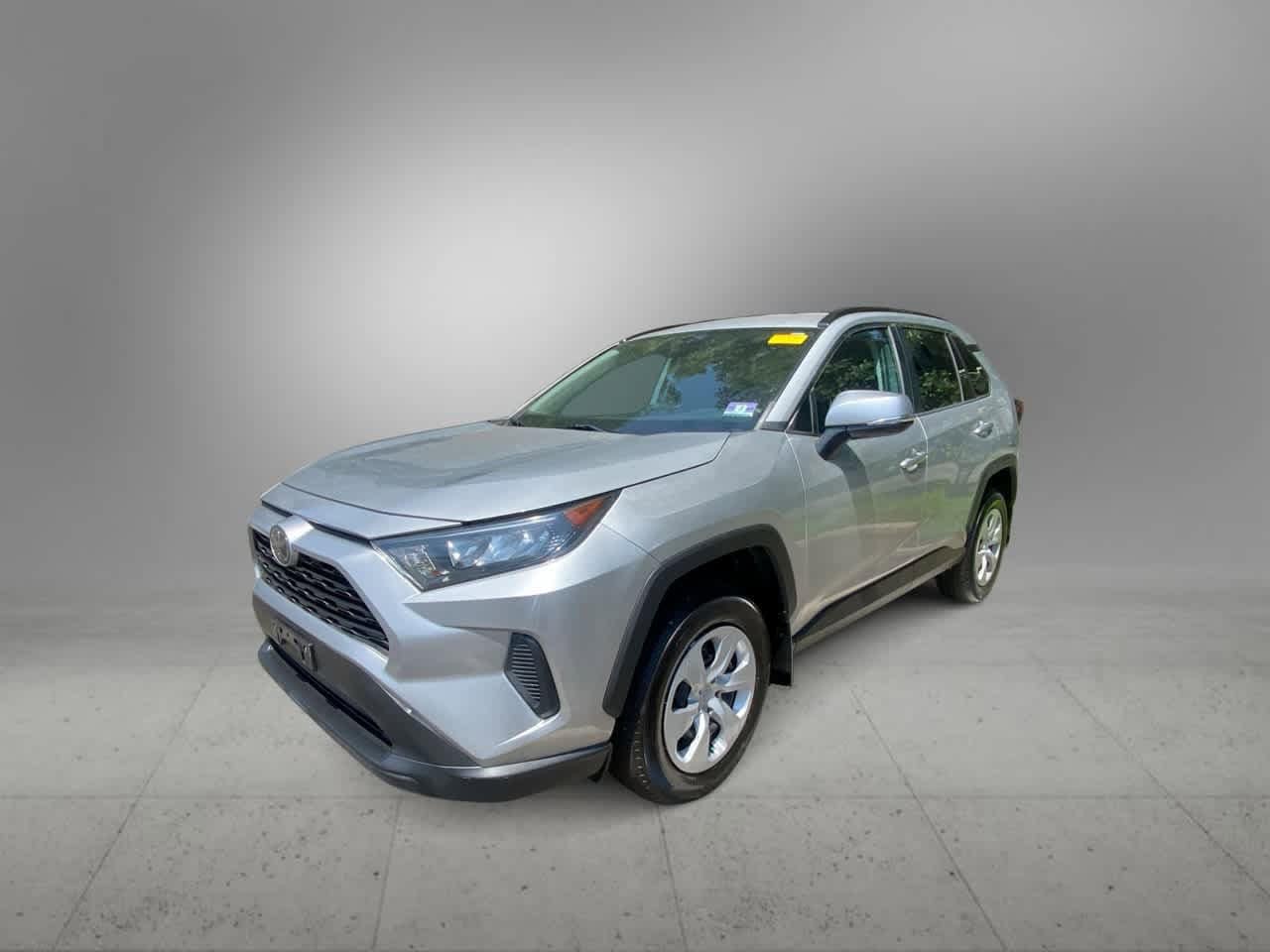 Thumbnail: 2019 Toyota RAV4 - 1