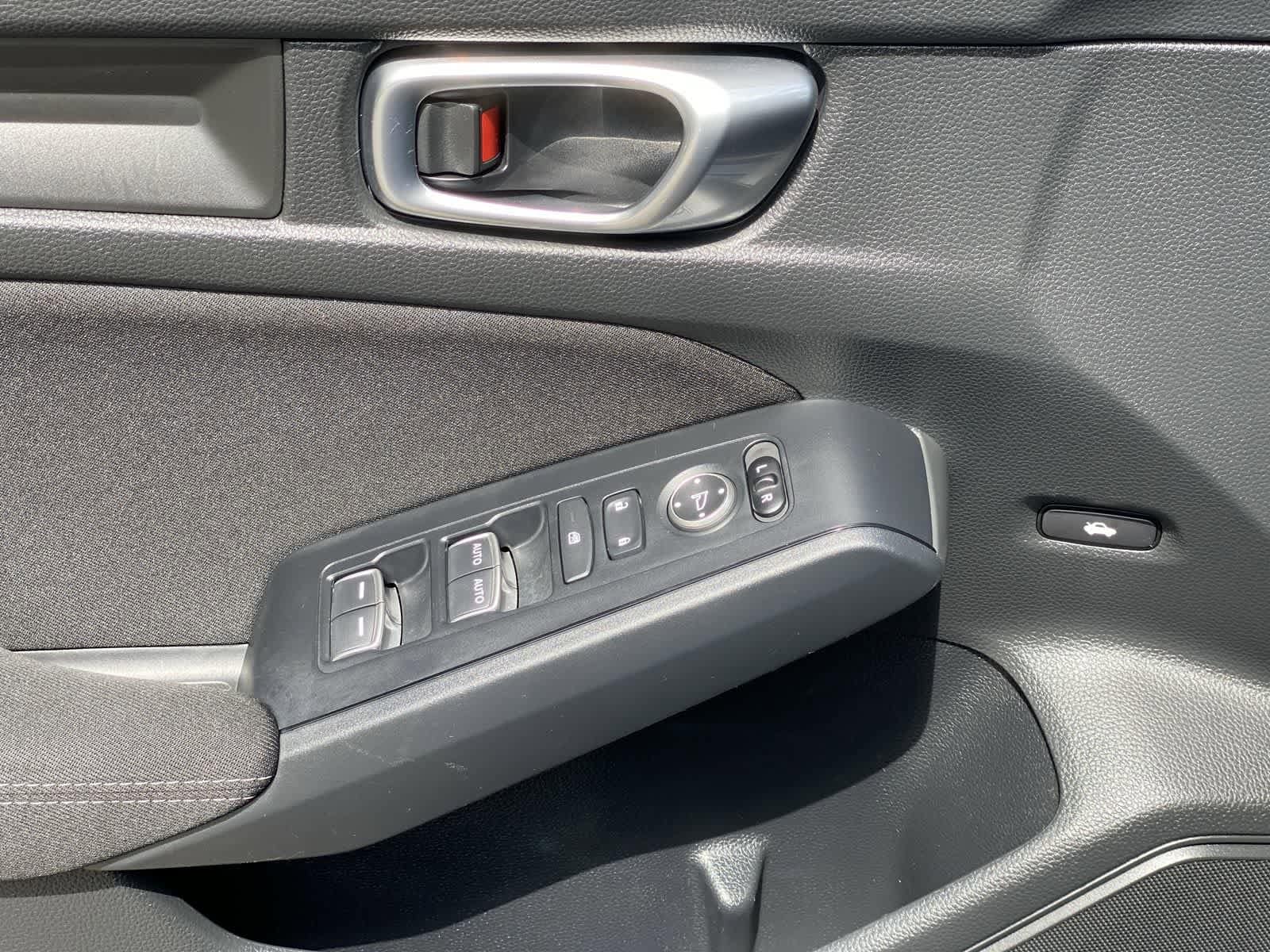 Thumbnail: 2023 Honda Civic - 19