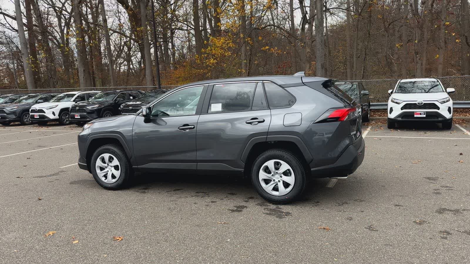 Thumbnail: 2025 Toyota RAV4 - 6