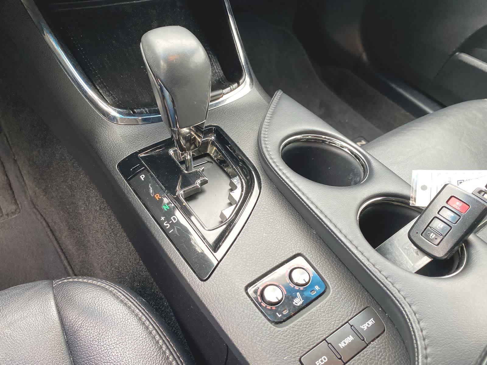2014 Toyota Avalon Touring 30