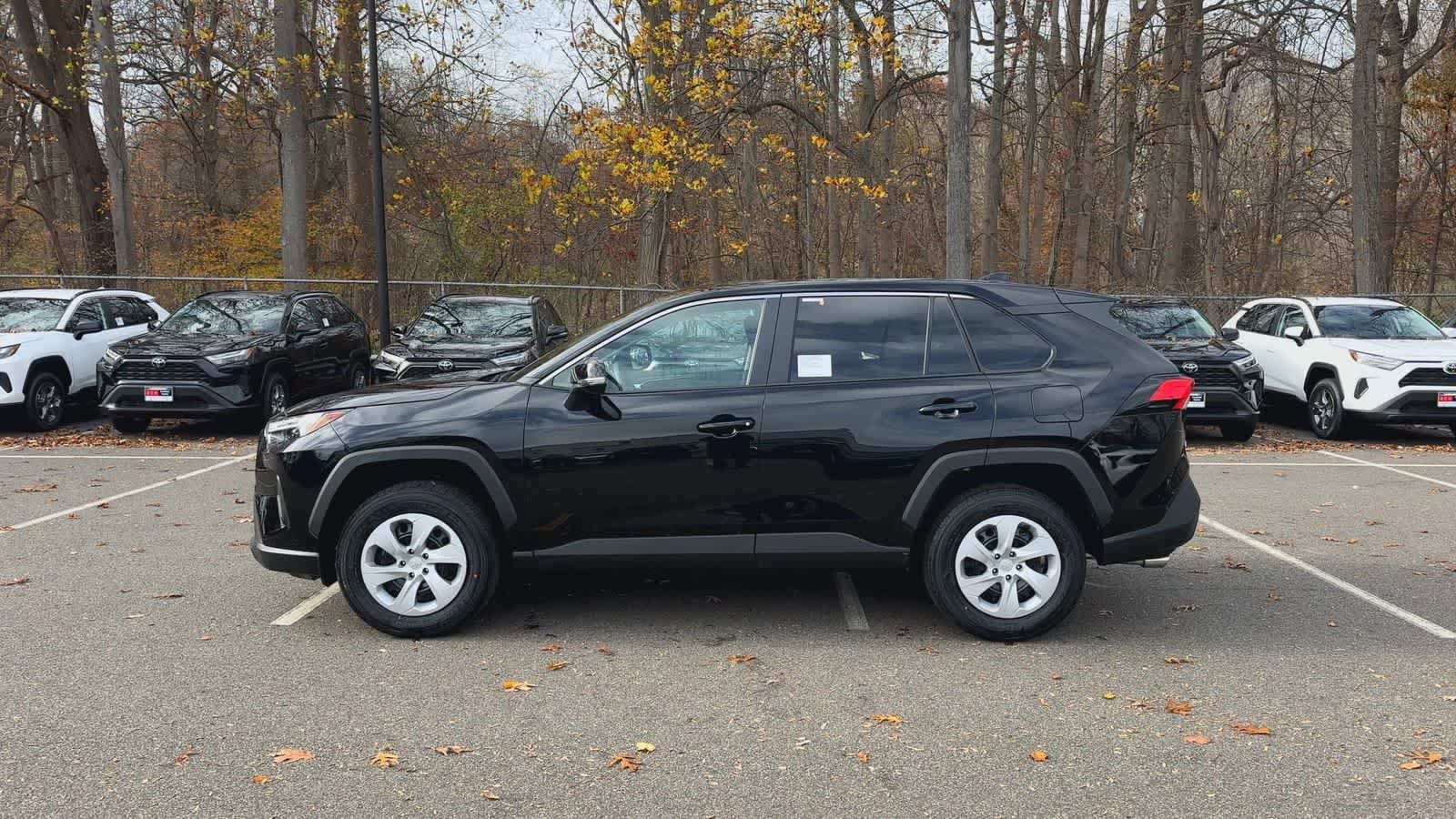 Thumbnail: 2025 Toyota RAV4 - 5