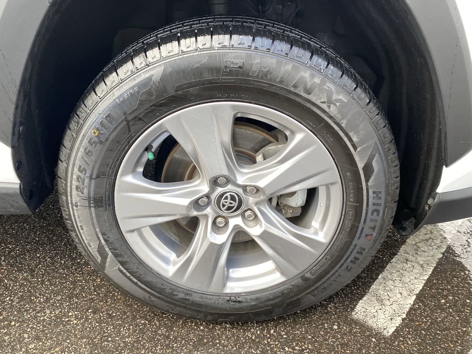 Thumbnail: 2024 Toyota RAV4 - 22