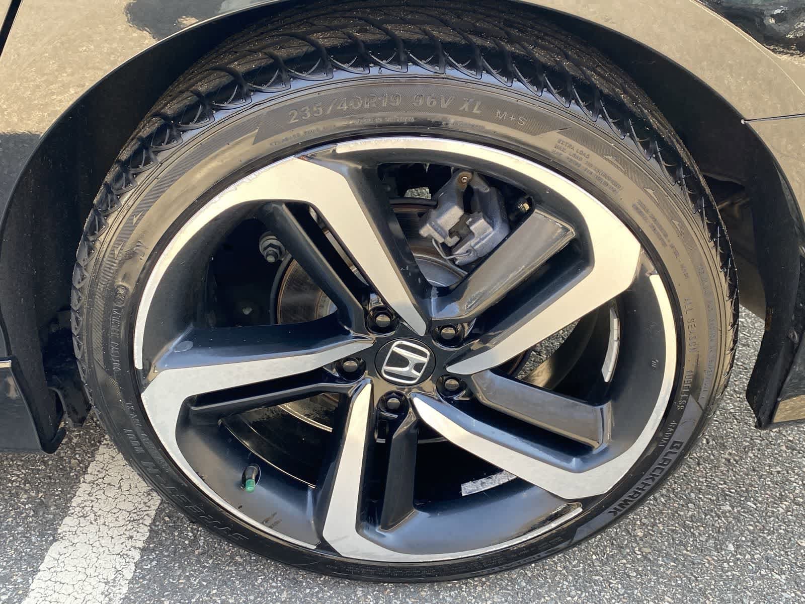 Thumbnail: 2018 Honda Accord - 12