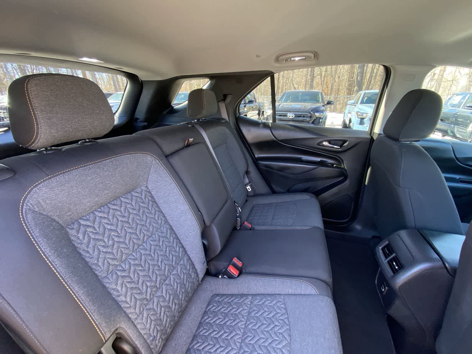 Thumbnail: 2024 Chevrolet Equinox - 30