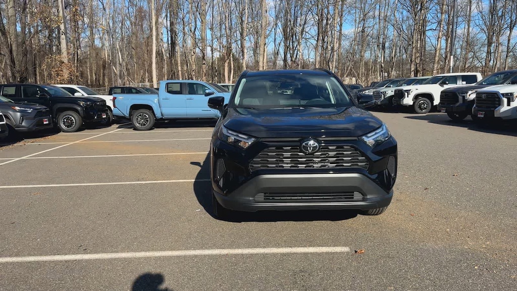 New 2025 Toyota RAV4 XLE SUV