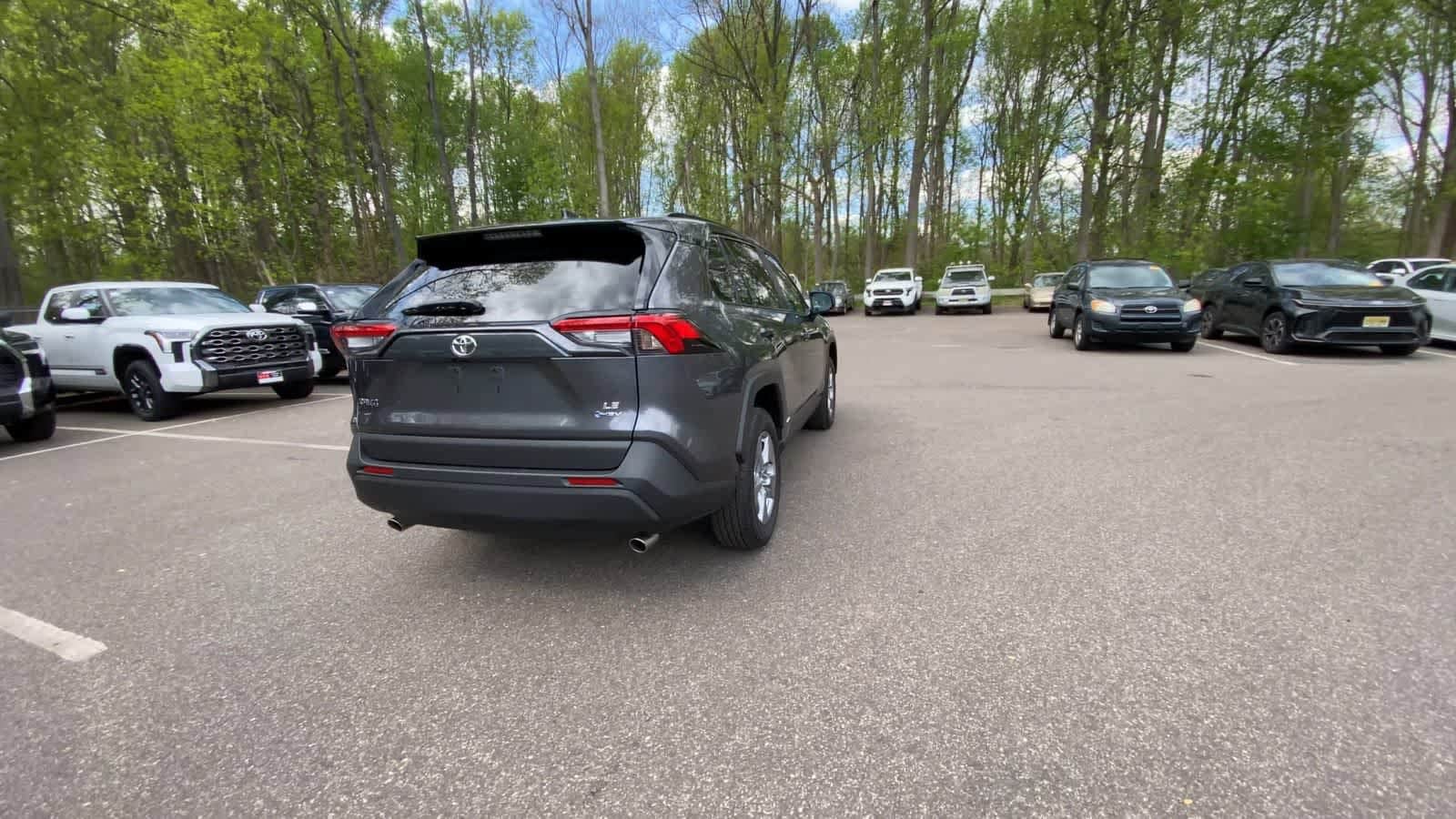 Thumbnail: 2025 Toyota RAV4 - 12