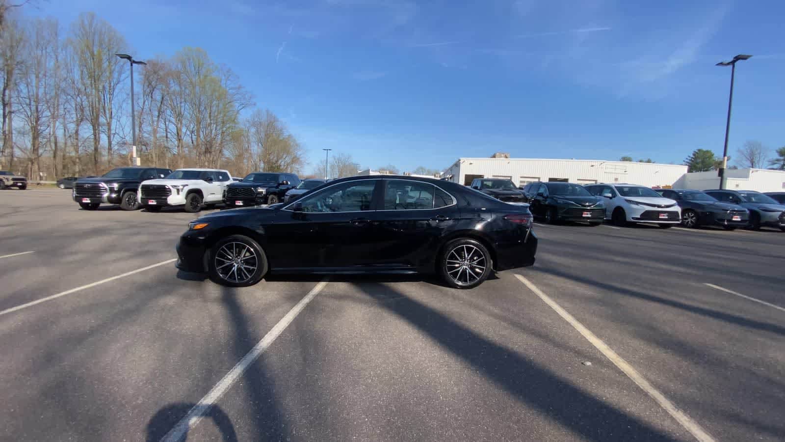 Thumbnail: 2024 Toyota Camry - 13