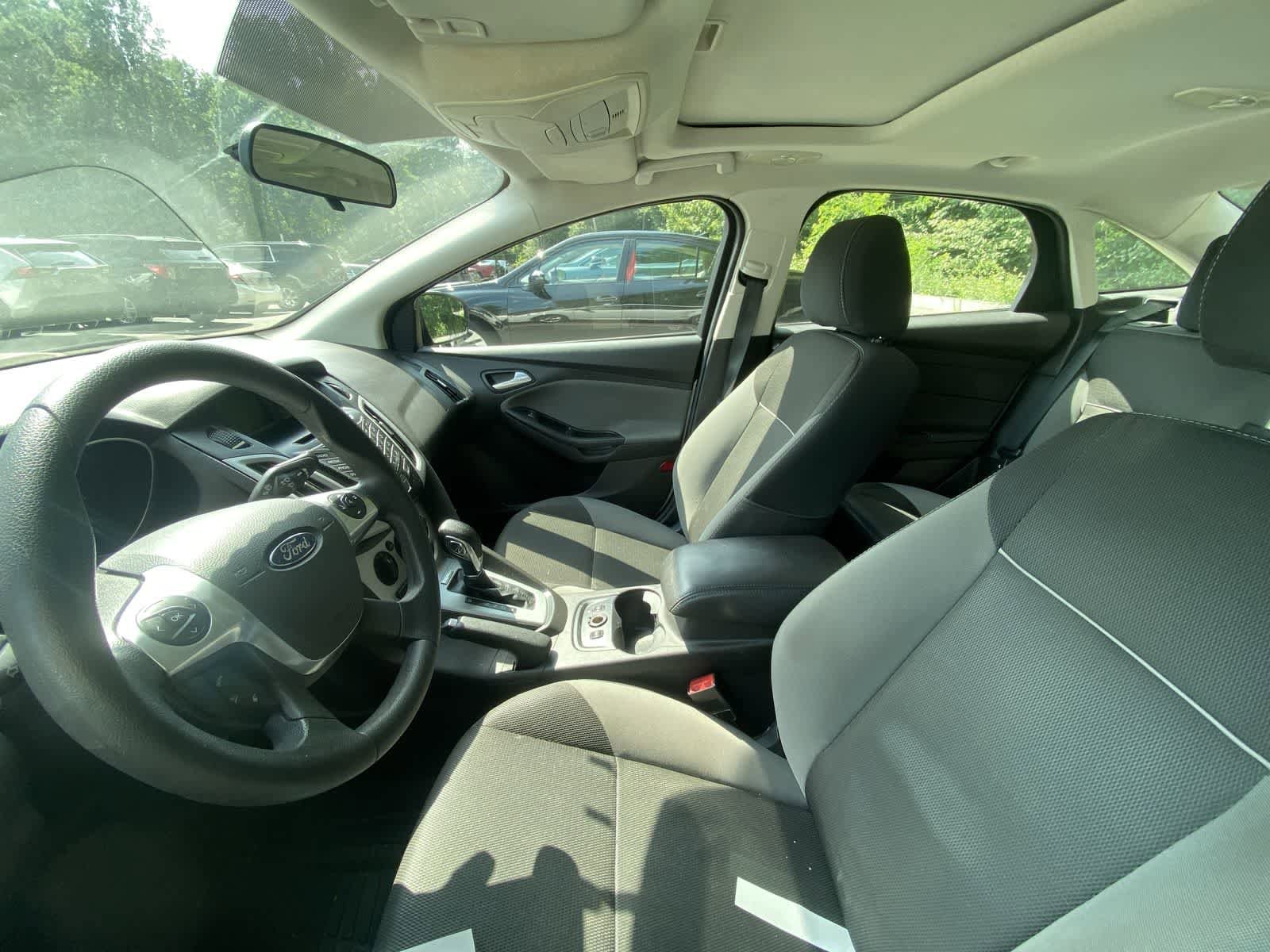 Thumbnail: 2014 Ford Focus - 8