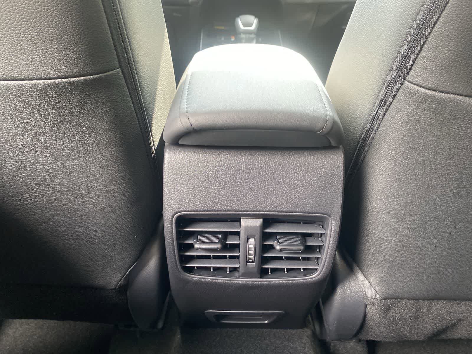 Thumbnail: 2026 Toyota Corolla Cross - 32