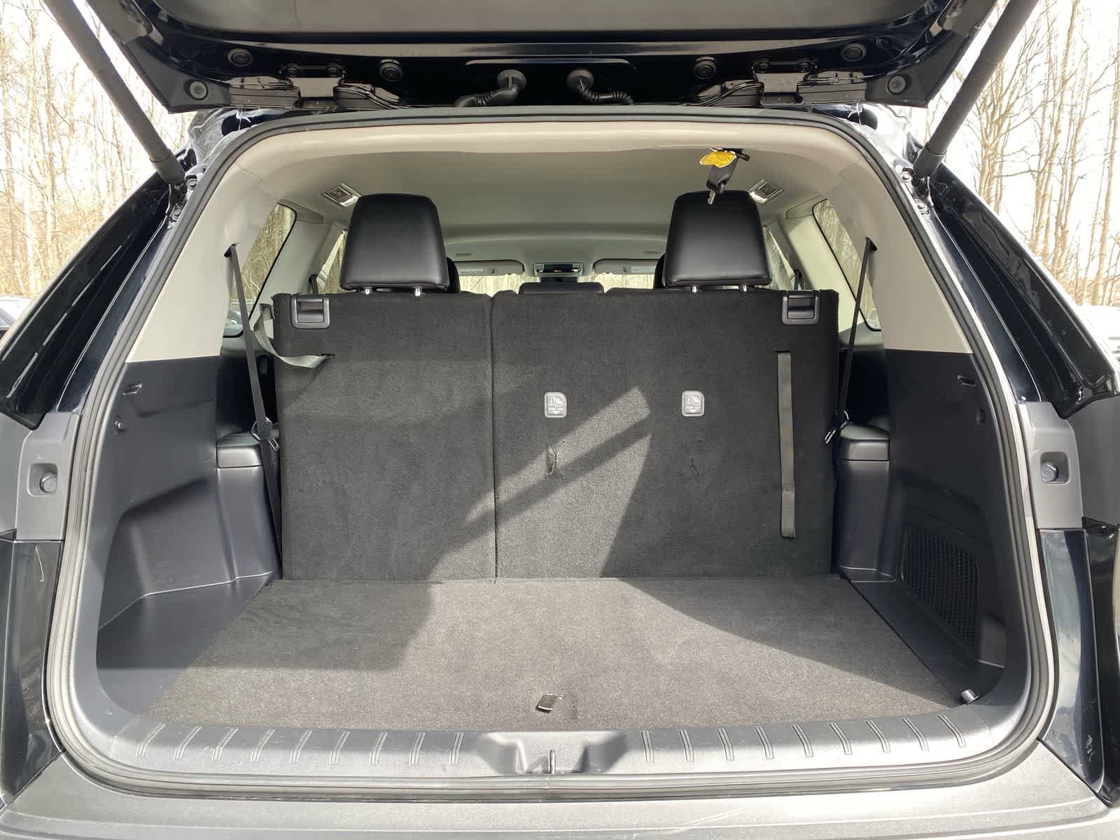 Thumbnail: 2025 Toyota Grand Highlander - 11