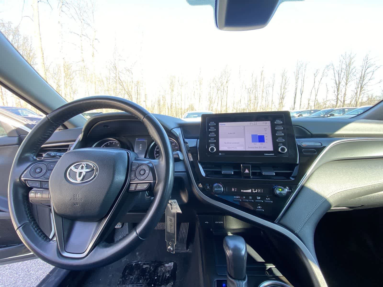 Thumbnail: 2023 Toyota Camry - 18