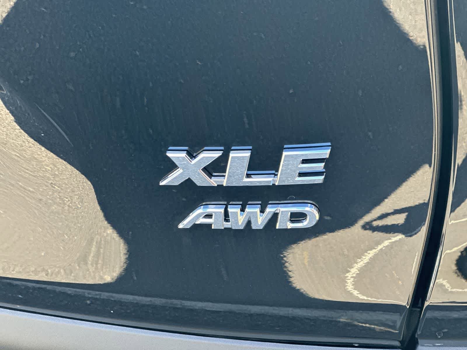 Thumbnail: 2025 Toyota RAV4 - 18