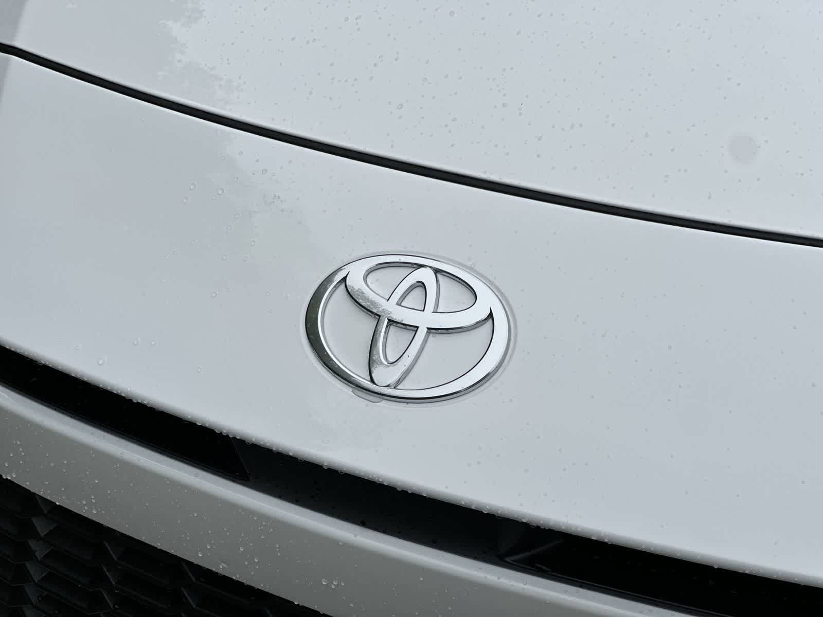 Thumbnail: 2026 Toyota Camry - 12