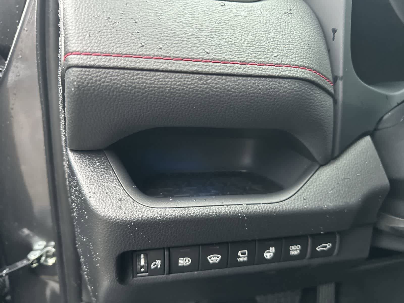 Thumbnail: 2025 Toyota RAV4 - 18