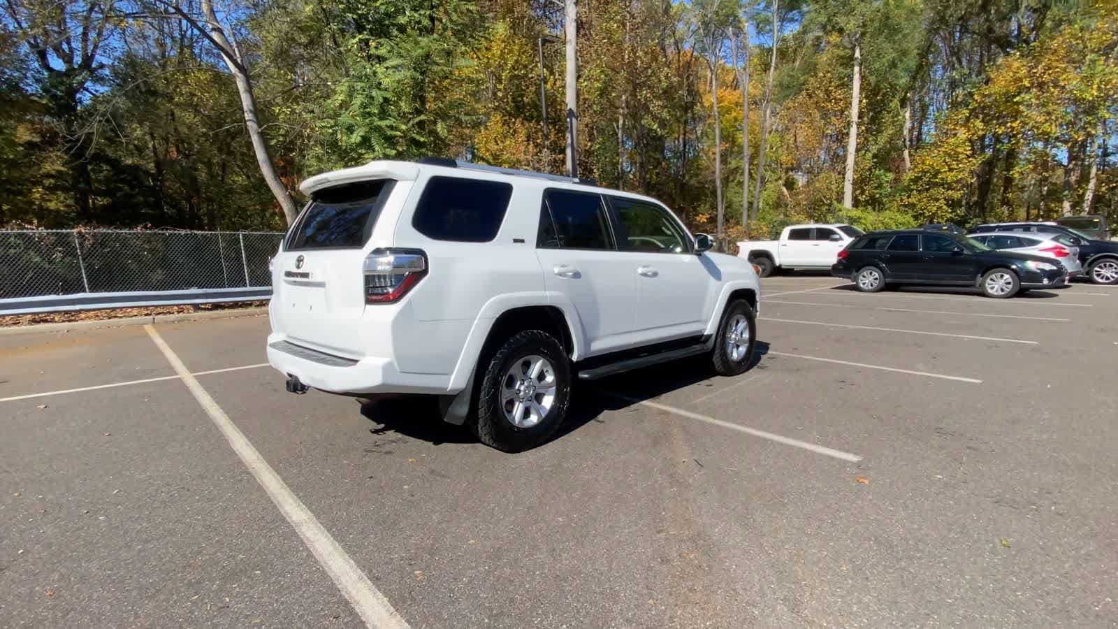 Thumbnail: 2020 Toyota 4Runner - 8