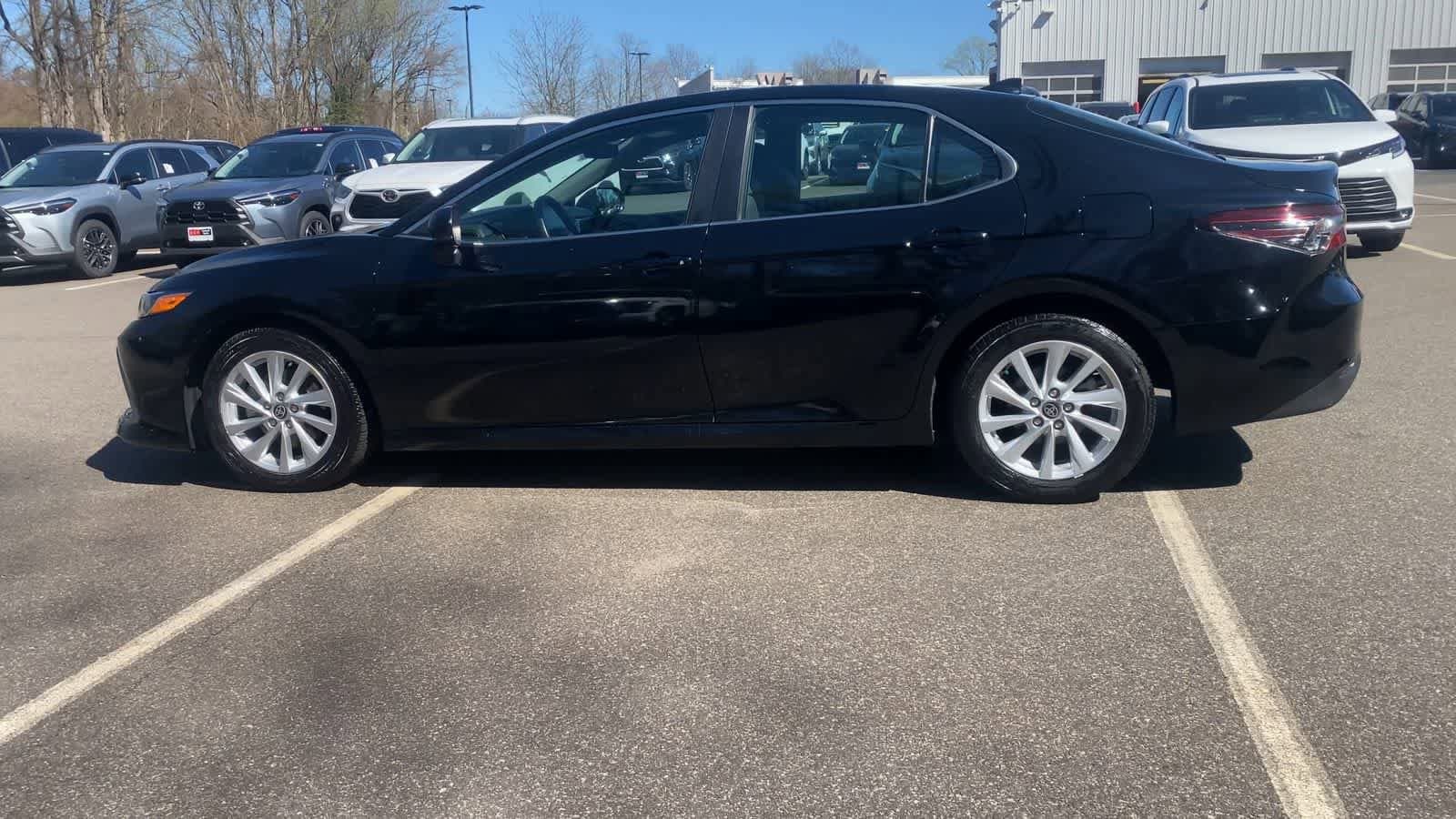 Thumbnail: 2024 Toyota Camry - 9