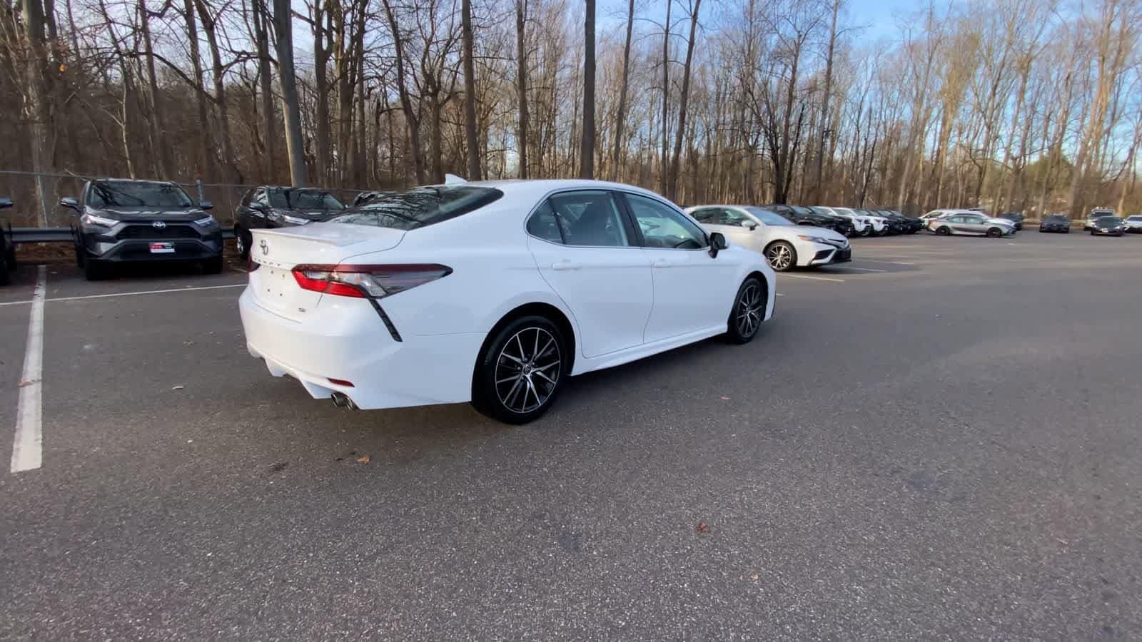 Thumbnail: 2023 Toyota Camry - 15