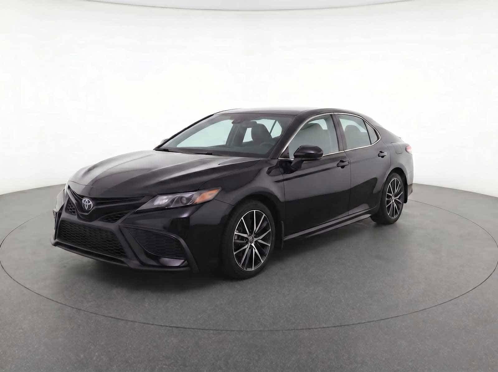 2021 Toyota Camry SE -
                  Freehold, NJ