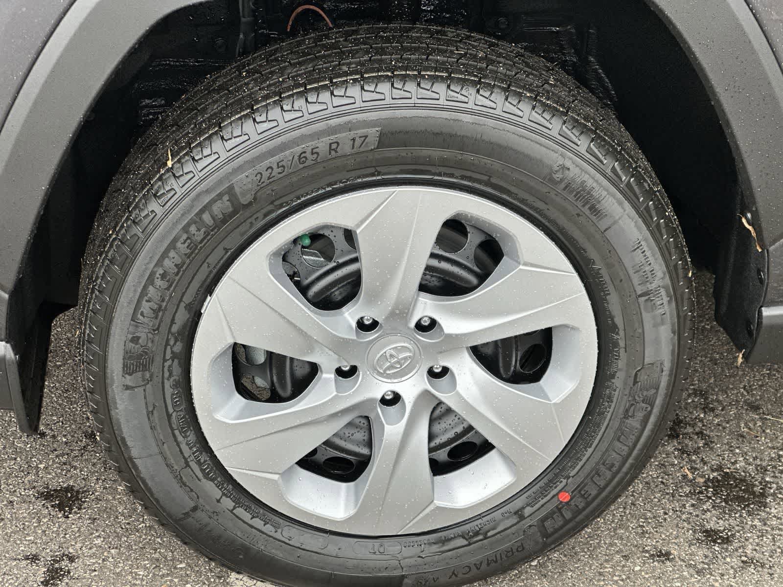 Thumbnail: 2025 Toyota RAV4 - 11