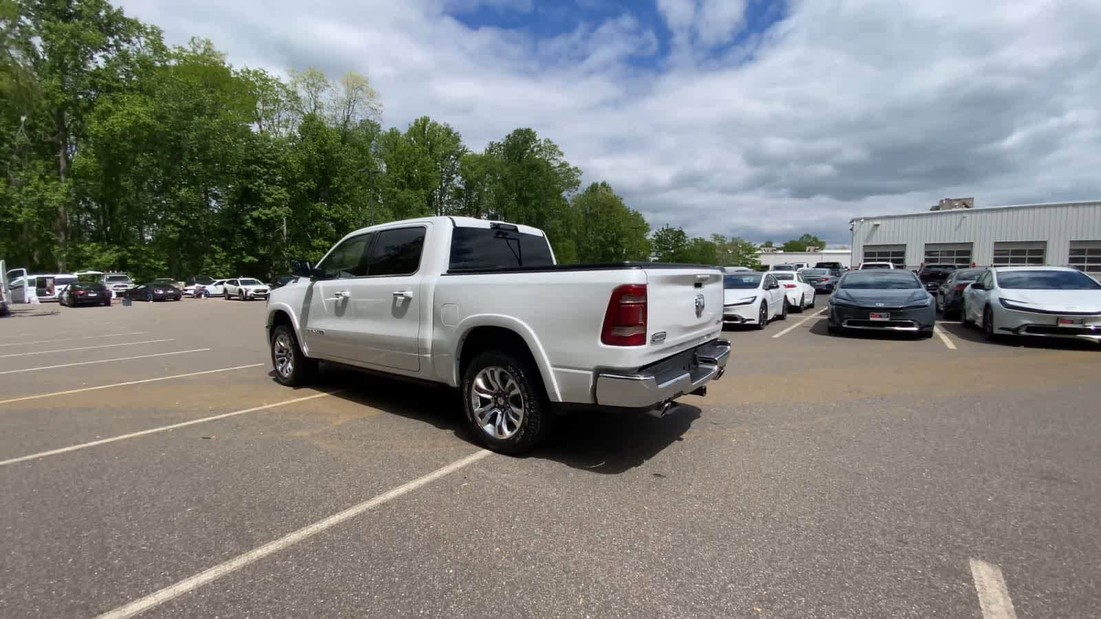 Thumbnail: 2022 RAM 1500 - 9