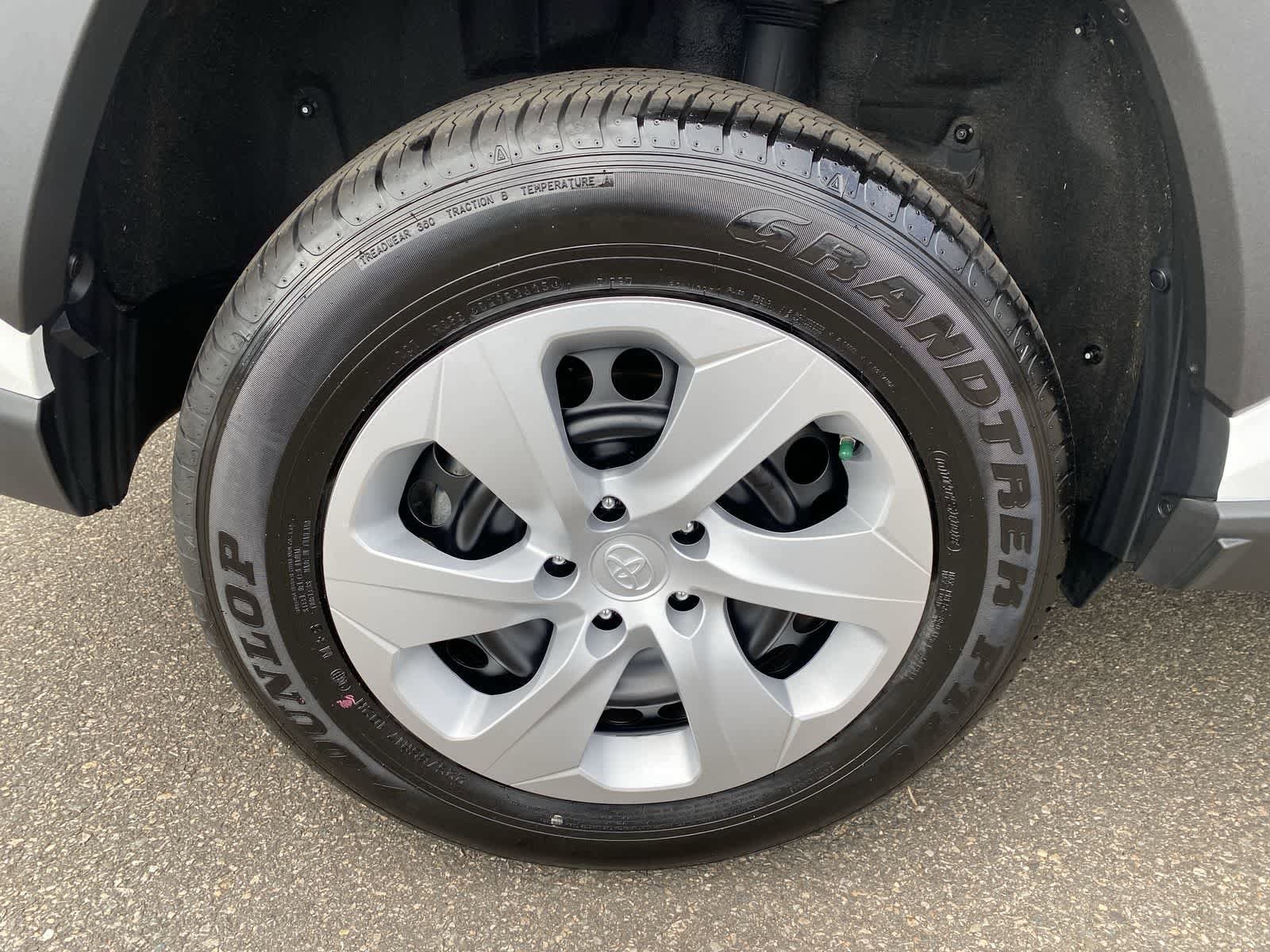 Thumbnail: 2025 Toyota RAV4 - 13