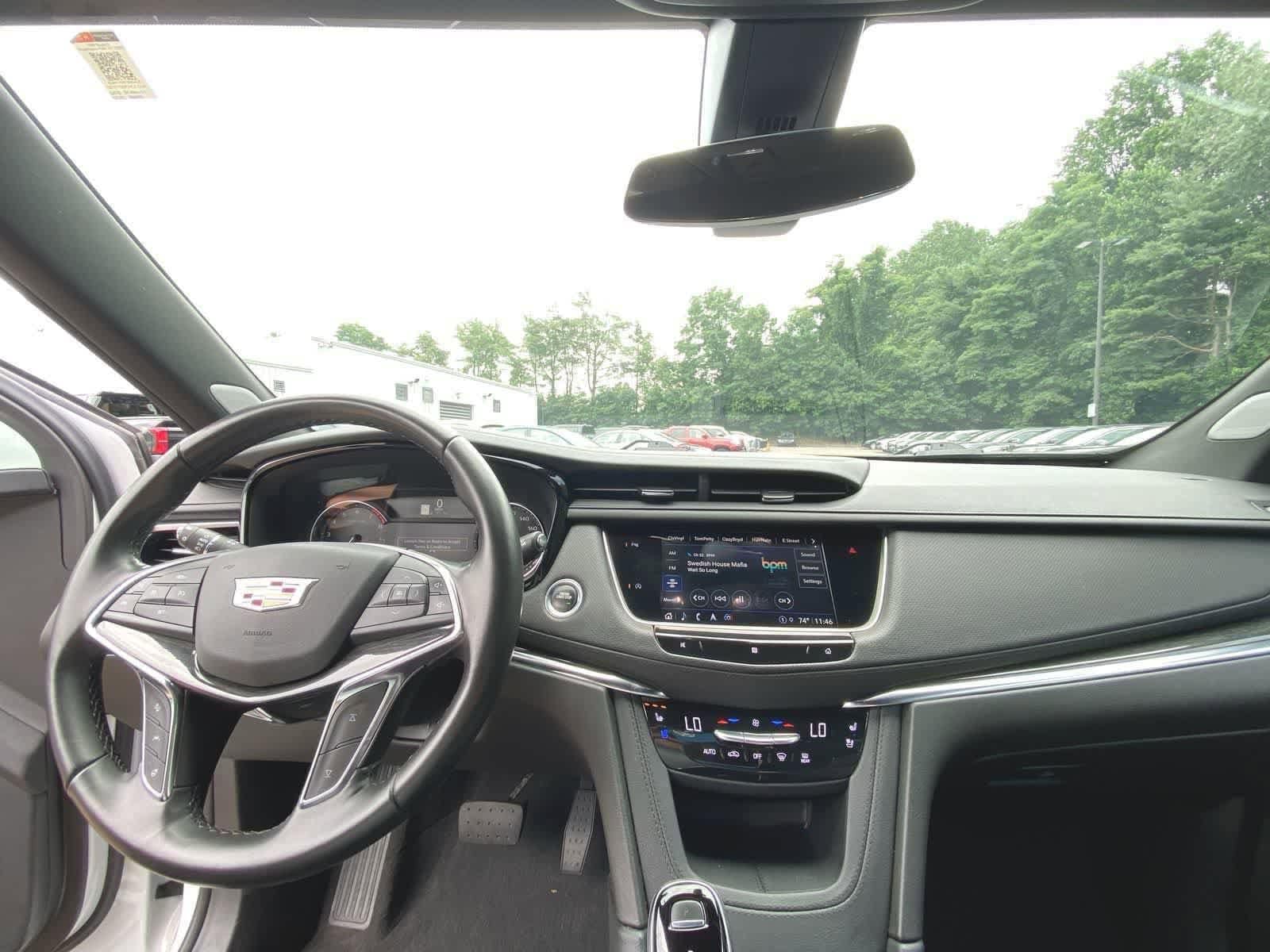 Thumbnail: 2021 Cadillac XT5 - 19
