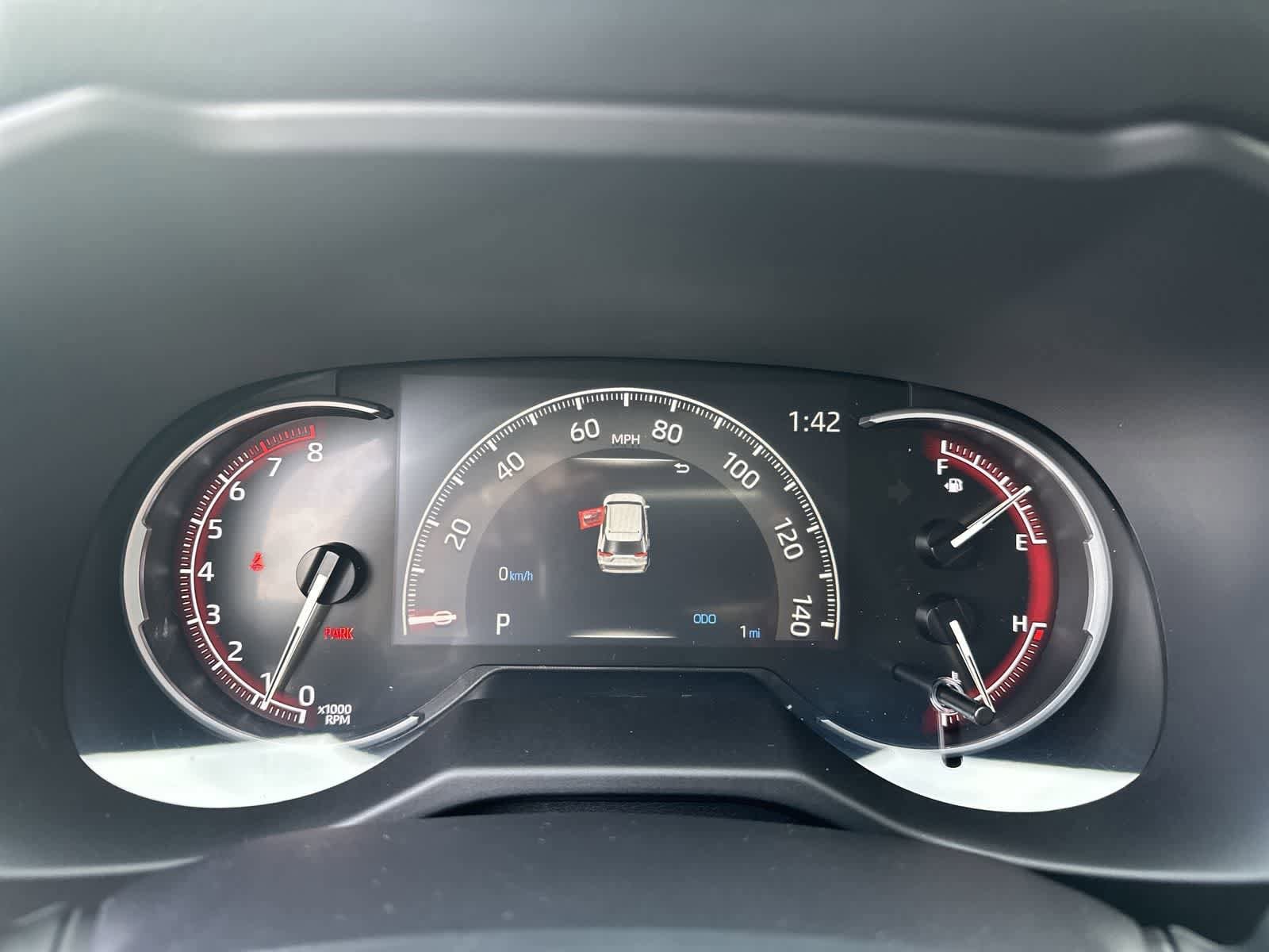 Thumbnail: 2025 Toyota RAV4 - 17