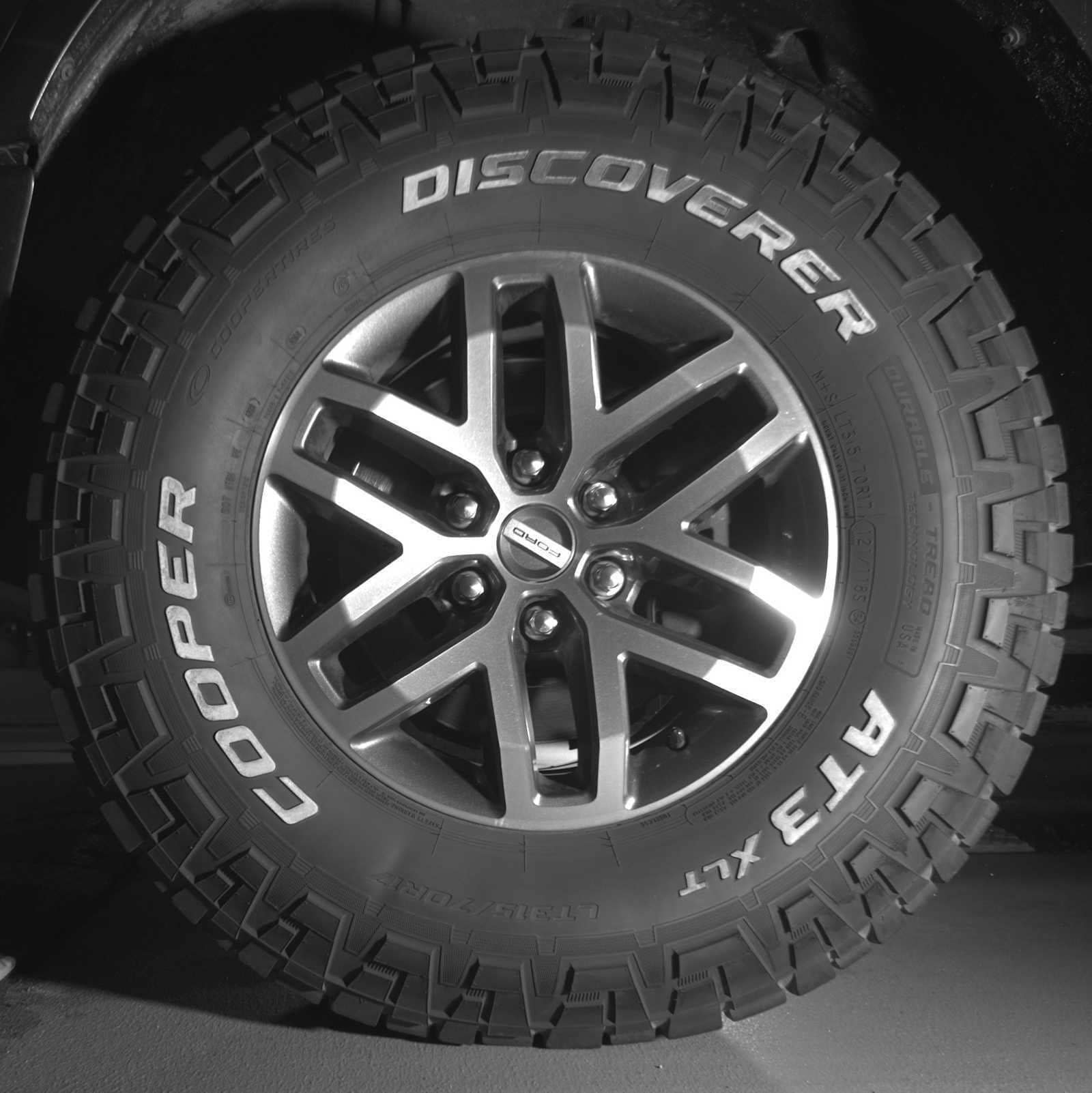 Thumbnail: 2018 Ford F-150 - 9