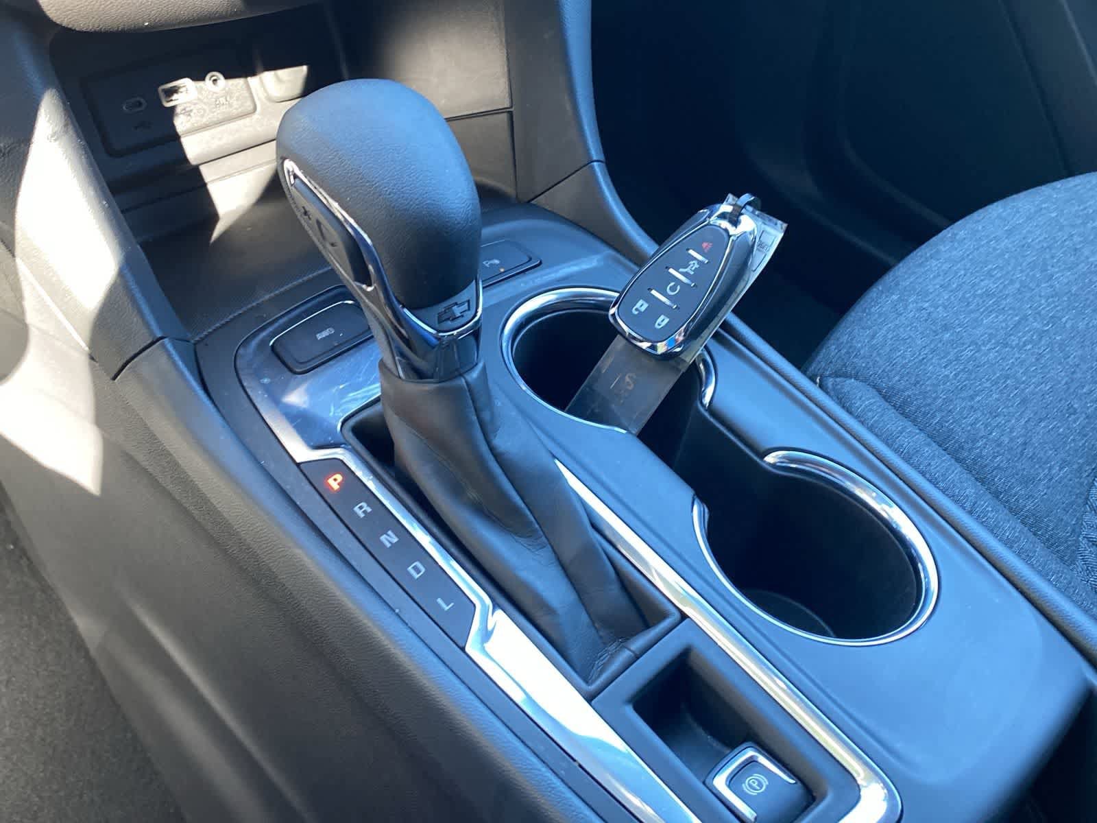 Thumbnail: 2022 Chevrolet Equinox - 28