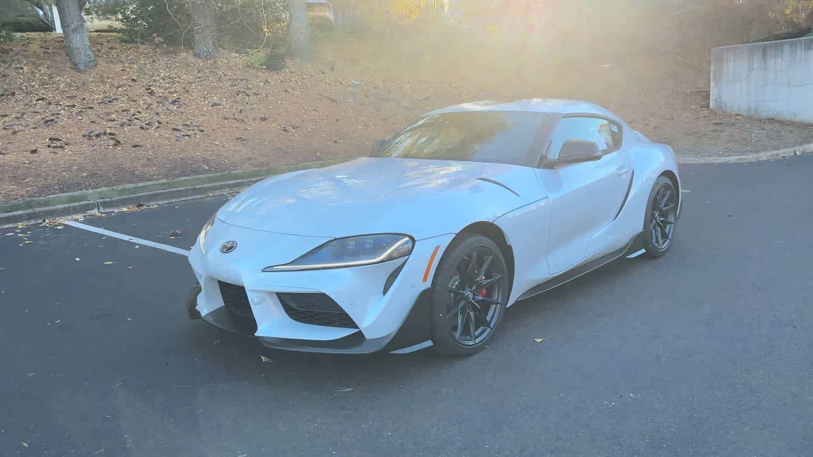 Thumbnail: 2026 Toyota GR Supra - 4