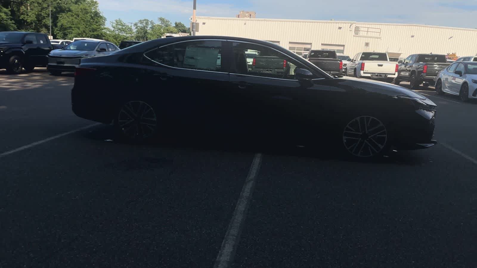 Thumbnail: 2026 Toyota Camry - 9