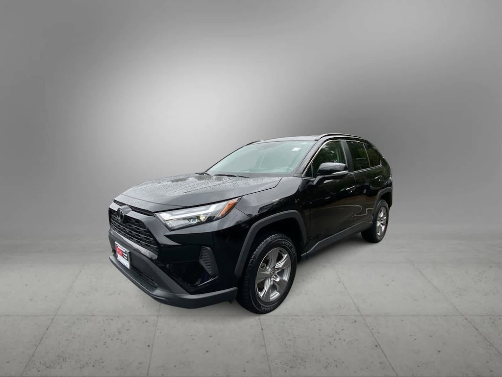 Used 2024 Toyota RAV4 XLE SUV