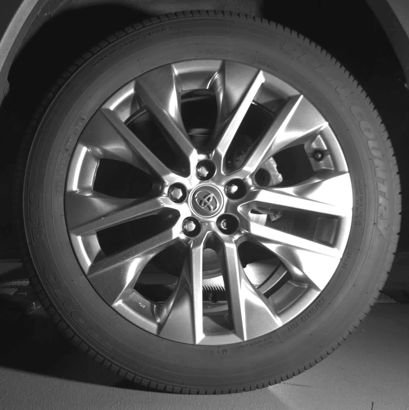 Thumbnail: 2021 Toyota RAV4 - 12