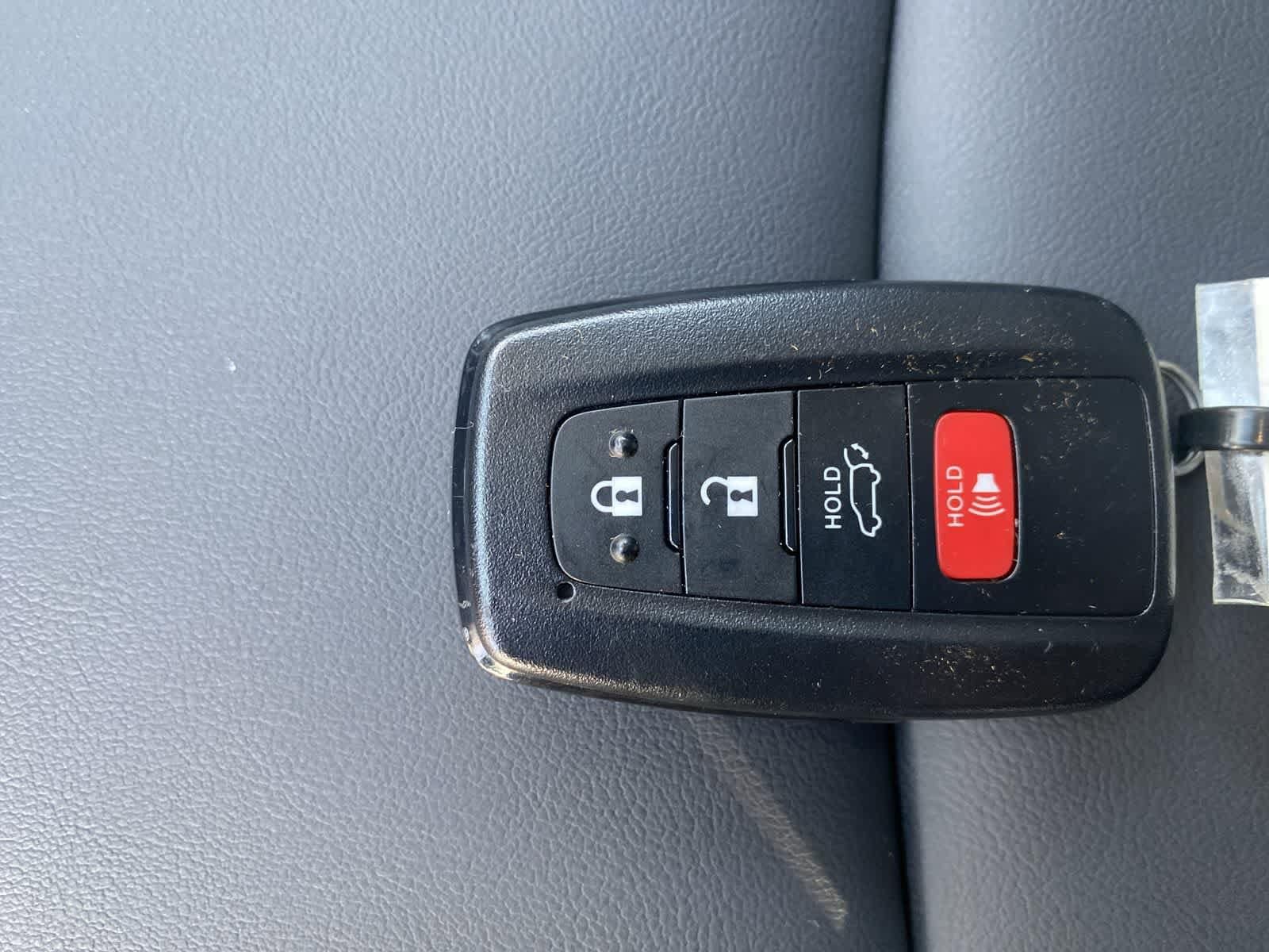 Thumbnail: 2025 Toyota RAV4 - 36